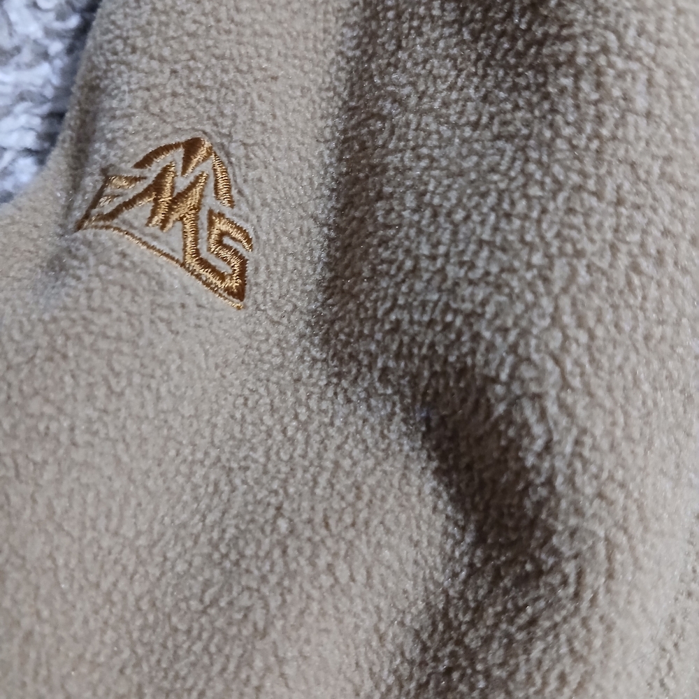 Super soft EMS® Men's Classic Microfleece 1/4-Zip Pullover - Picture 9 of 12